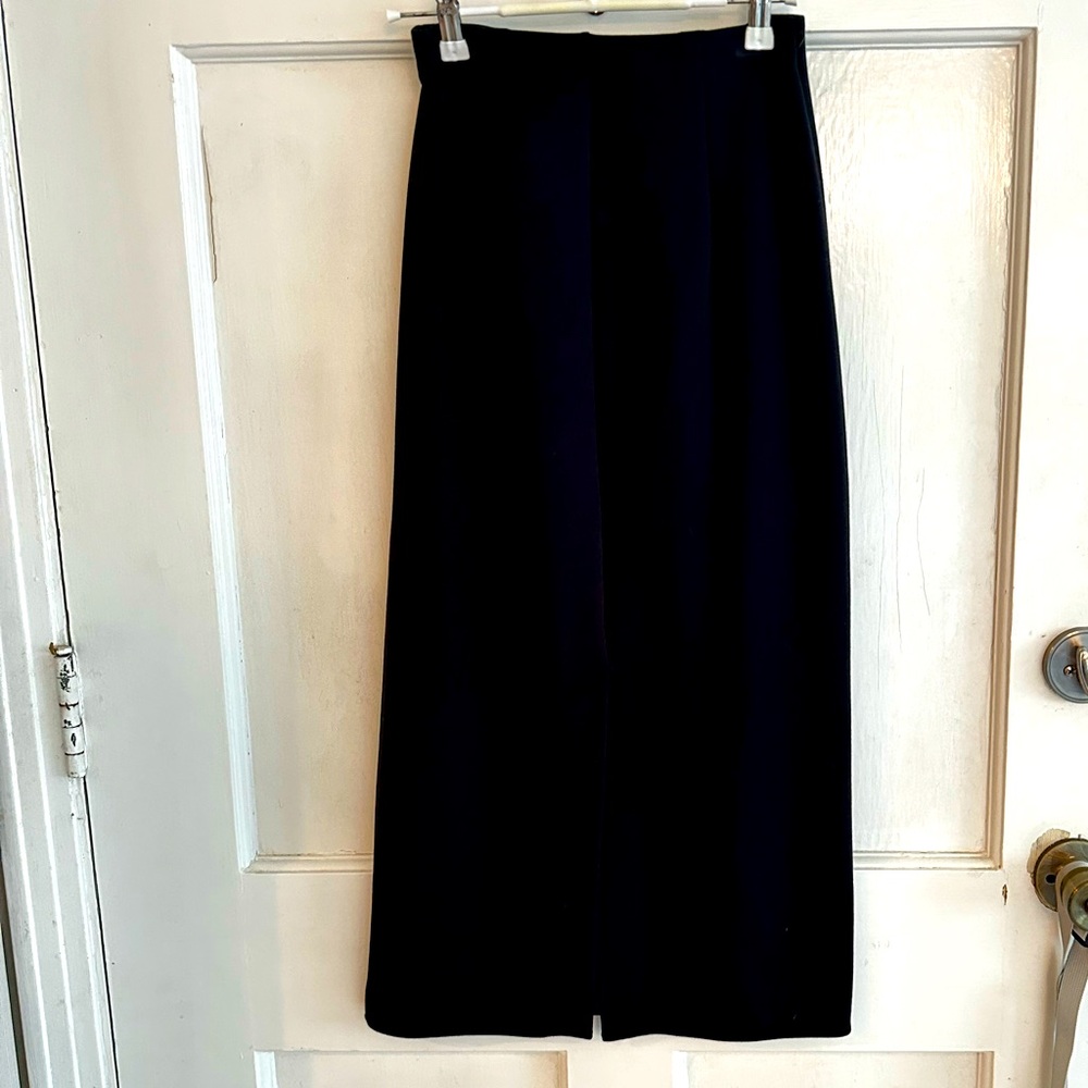 Uniqlo stretchy long skirt *NEW*